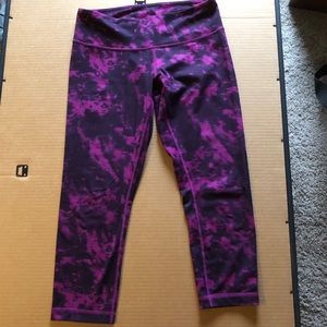Lululemon crop leggings